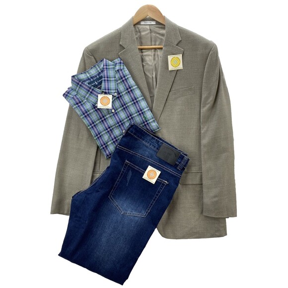 Henry & William Jeans Mens 42x32 Blue Relax Fit Distressed American Preppy Denim - Picture 2 of 16